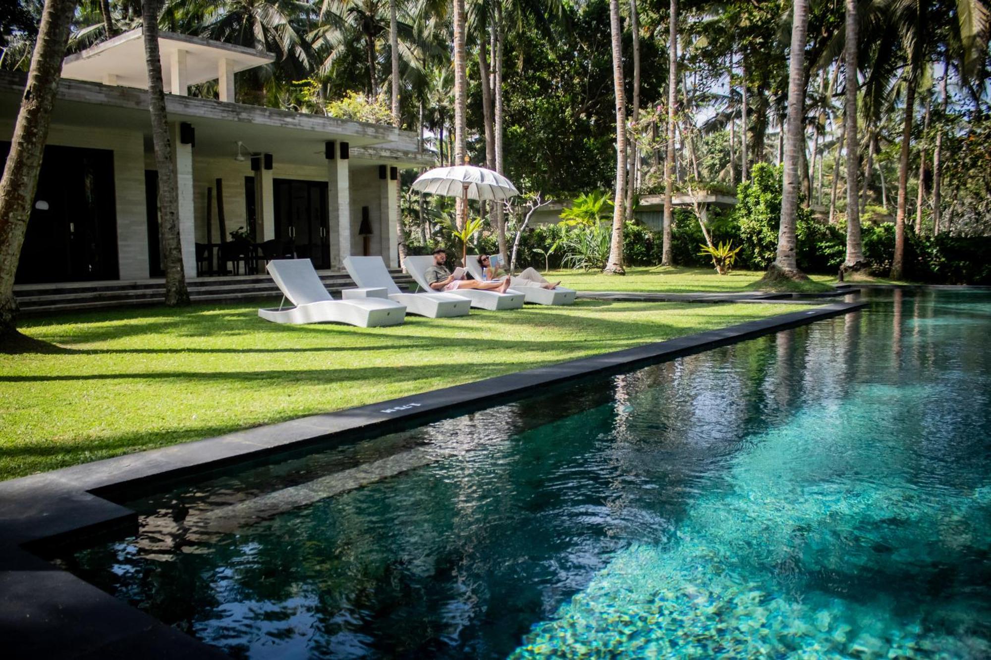 Kelapa Retreat y spa Hotel Bali Pulukan Exterior foto