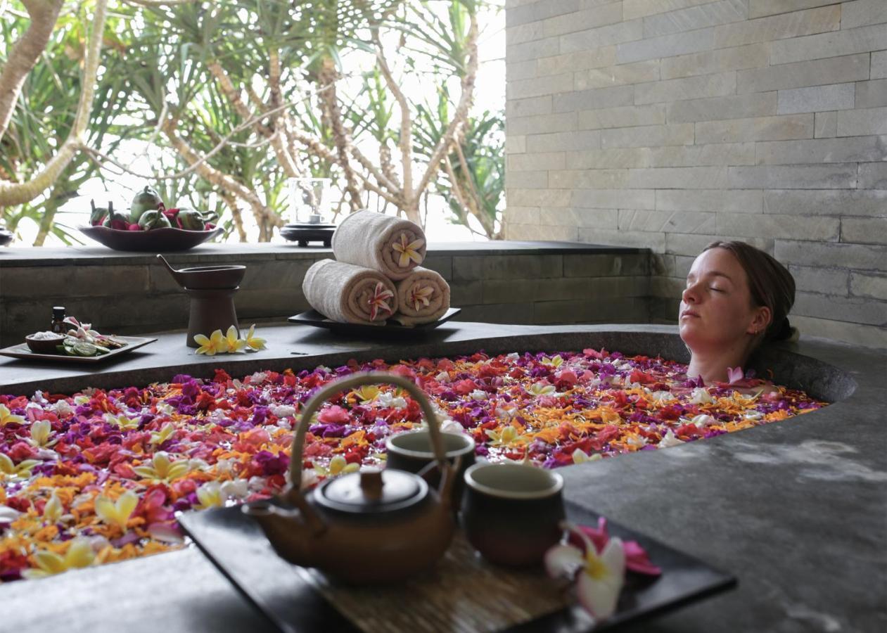 Kelapa Retreat y spa Hotel Bali Pulukan Exterior foto